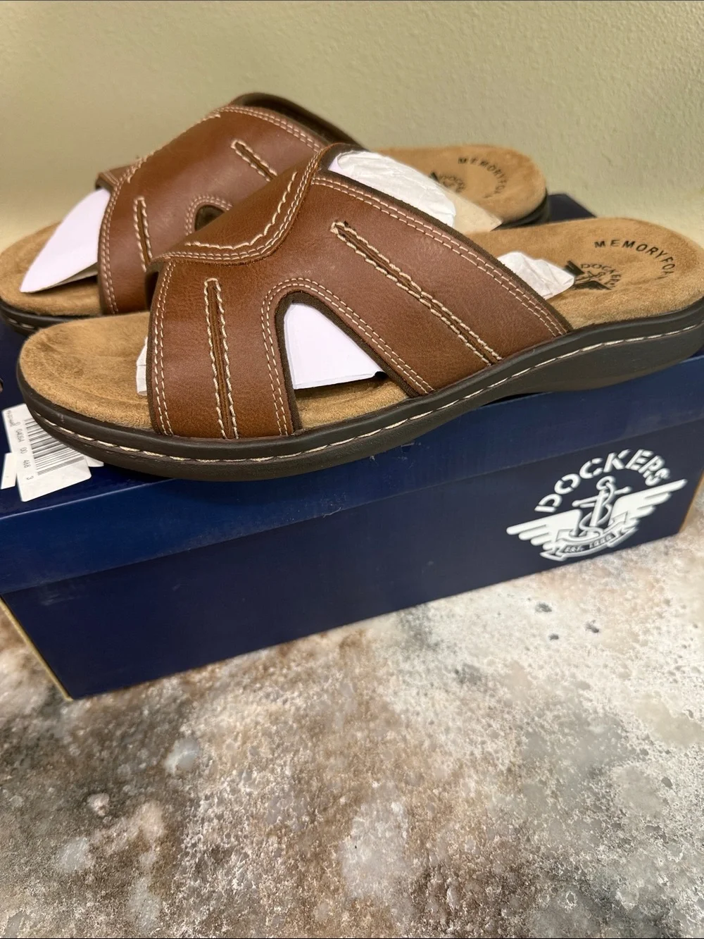 Dockers comfortable slip